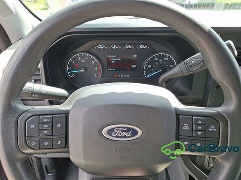 Used 2023 Ford F250 XLT w/ FX4 Off-Road Package AWD/4WD image 19