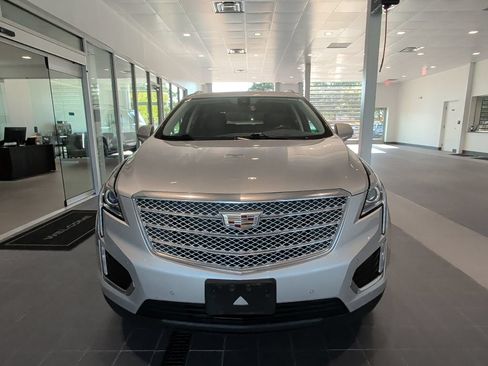 Used 2019 Cadillac XT5 Luxury w/ LPO, Radiant Package AWD/4WD image 8