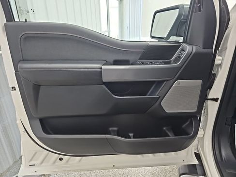 Used 2025 Ford F150 Lariat w/ Equipment Group 502A High AWD/4WD image 10