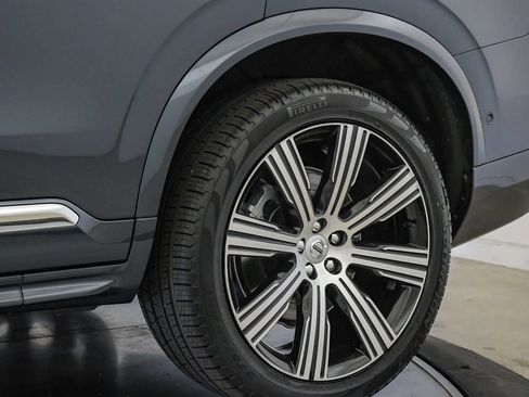 Certified 2025 Volvo XC90 T8 Ultra w/ Protection Package Premier AWD/4WD image 11
