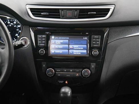 Used 2016 Nissan Rogue SL w/ SL Premium Package AWD/4WD image 15