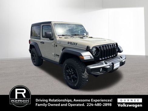 Used 2022 Jeep Wrangler Willys image 2