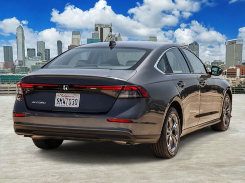 Used 2024 Honda Accord EX image 4