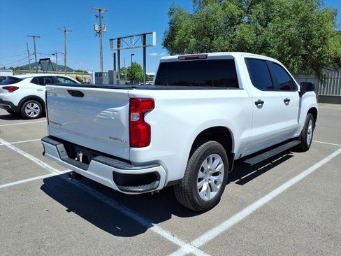 Used 2022 Chevrolet Silverado 1500 Custom RWD image 4