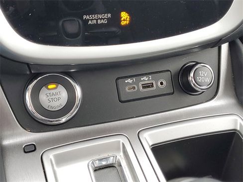 Used 2021 Nissan Murano SV image 27