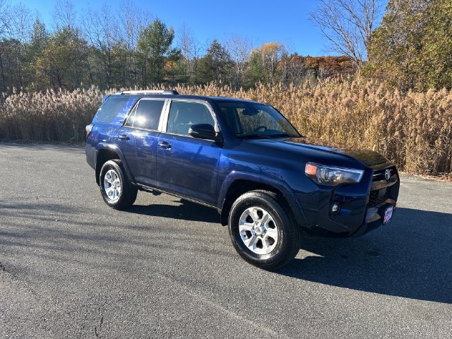 Used 2024 Toyota 4Runner SR5 Premium w/ Moonroof Package AWD/4WD image 7