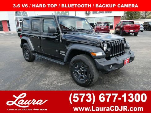 Used 2018 Jeep Wrangler Unlimited Sport AWD/4WD image 1