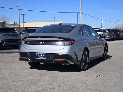 New 2026 Hyundai Sonata SEL AWD/4WD image 7