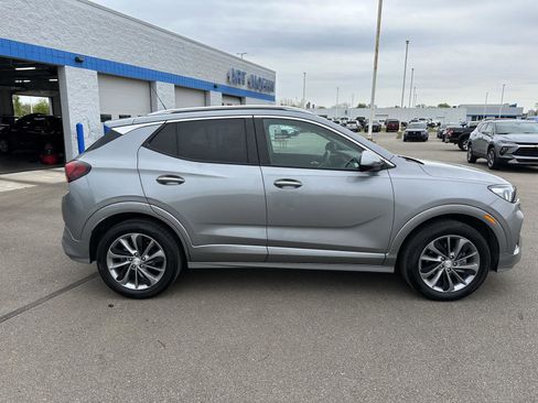 Used 2023 Buick Encore GX Select w/ Experience Buick Package AWD/4WD image 10