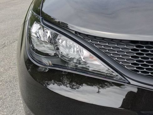 New 2026 Chrysler Voyager LX FWD image 10