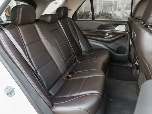 Used 2020 Mercedes-Benz GLE 350 4MATIC image 36