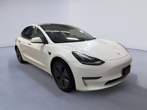 Used 2021 Tesla Model 3 Long Range image 1