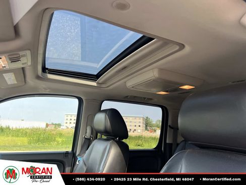 Used 2010 Chevrolet Suburban LTZ AWD/4WD image 22