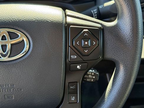 Used 2019 Toyota Tacoma SR w/ SR Convenience Package image 25