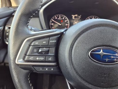 Used 2025 Subaru Outback Limited image 29