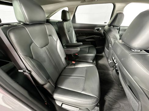 Used 2023 Kia Sorento SX image 28