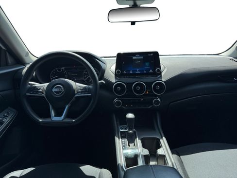 Used 2024 Nissan Sentra SV image 12