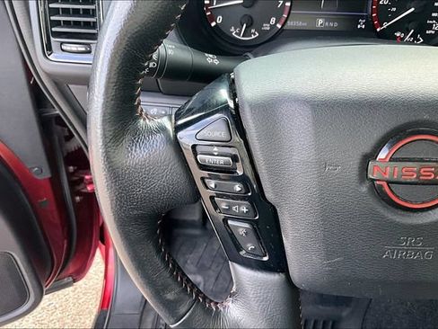 Used 2022 Nissan Frontier PRO-4X AWD/4WD image 16
