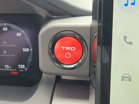 New 2026 Toyota 4Runner TRD Off-Road Premium AWD/4WD image 32