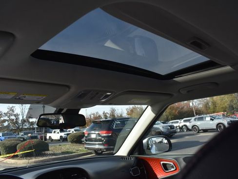 Used 2023 Kia Soul GT-Line image 18