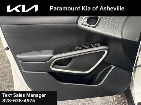 Certified 2024 Kia Soul LX w/ Option Group 015 FWD image 24