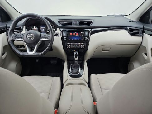 Used 2020 Nissan Rogue Sport SV image 20