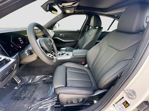 New 2026 BMW 330i Sedan w/ M Sport Package image 16