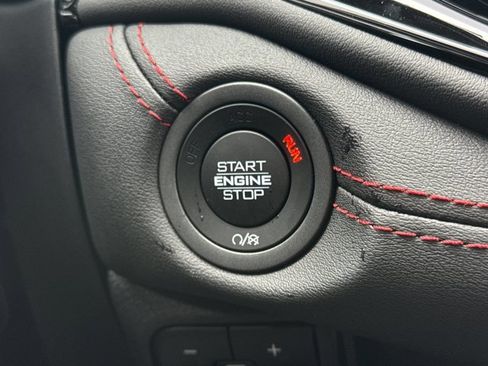 Used 2025 Dodge Durango GT image 29