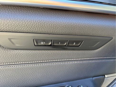 Used 2020 BMW M550i xDrive w/ Executive Package image 27