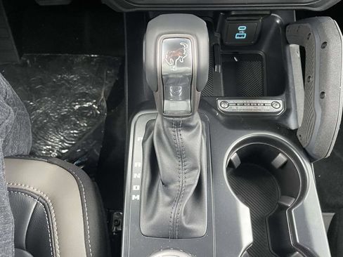 New 2025 Ford Bronco Outer Banks w/ Sasquatch Package image 16