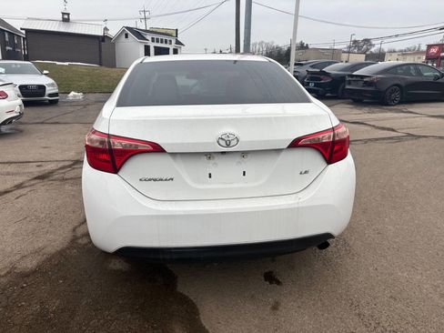 Used 2019 Toyota Corolla LE image 7