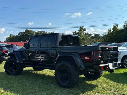 Used 2021 Jeep Gladiator Overland image 9
