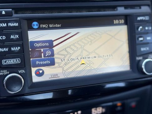 Used 2018 Nissan Sentra SV w/ Premium Package (P01) FWD image 5