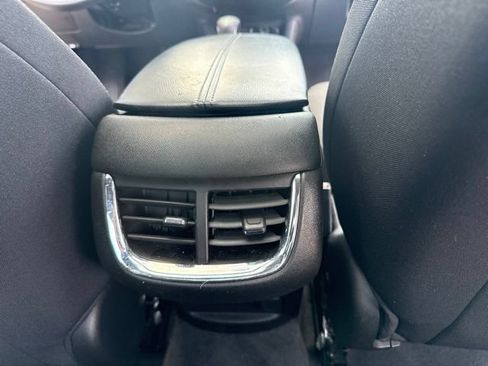 Used 2024 Chevrolet Malibu LT FWD image 29