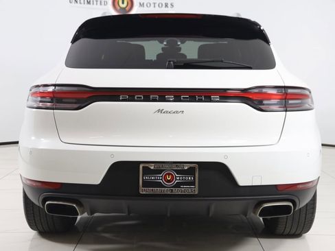 Used 2021 Porsche Macan image 4