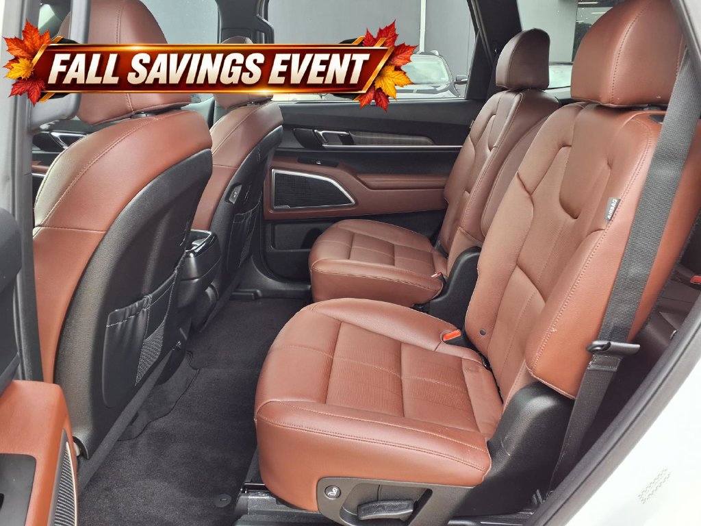 Certified 2024 Kia Telluride EX w/ EX Captain's Chair Package AWD/4WD image 12