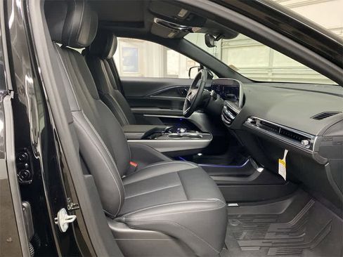 Certified 2024 Cadillac Lyriq Luxury w/ LPO, Floor Liner Package image 19