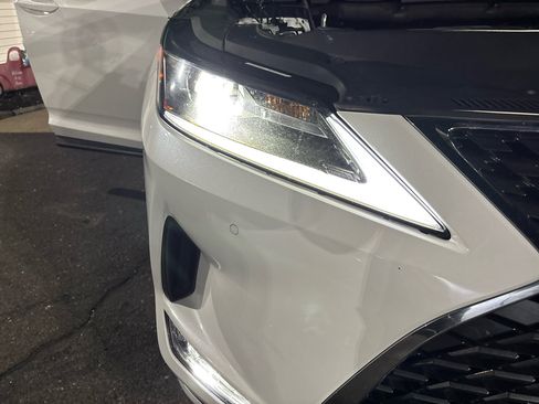 Used 2022 Lexus RX 350L Premium image 11