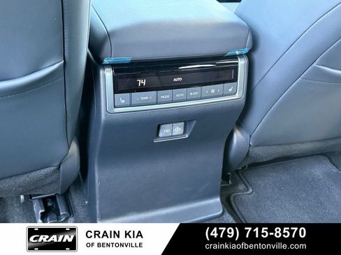 Used 2025 Lexus GX 550 AWD/4WD image 28