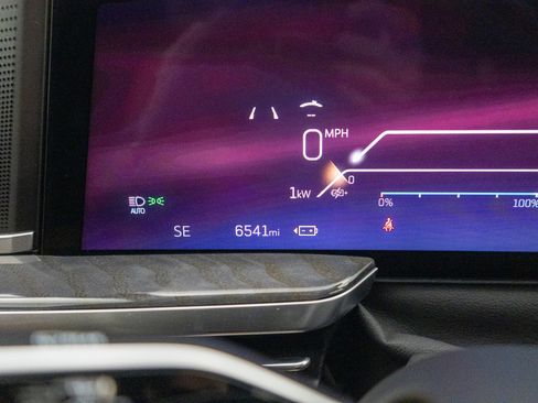 Used 2025 Cadillac Escalade IQ Sport 2 image 22