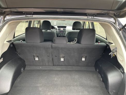 Used 2012 Subaru Impreza 2.0i image 10