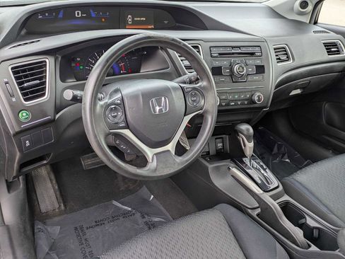 Used 2014 Honda Civic LX image 2