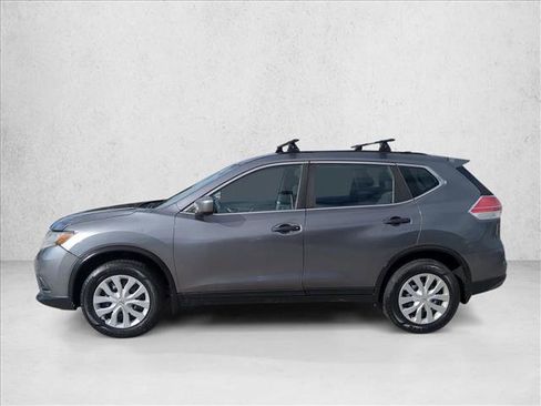 Used 2016 Nissan Rogue S image 8