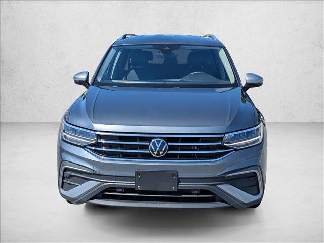 Used 2024 Volkswagen Tiguan Wolfsburg Edition AWD/4WD image 2