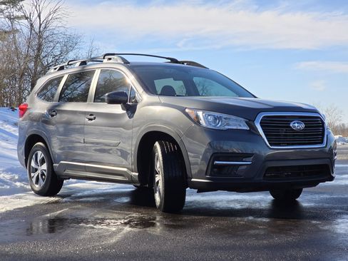 Used 2022 Subaru Ascent Premium w/ Convenience Package image 8