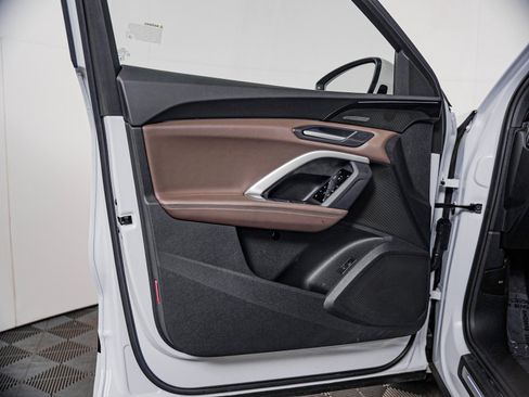 Certified 2025 Audi Q5 Premium w/ Premium Plus AWD/4WD image 20