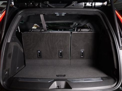 Used 2024 Cadillac Escalade V w/ LPO, Floor Liner Package image 44