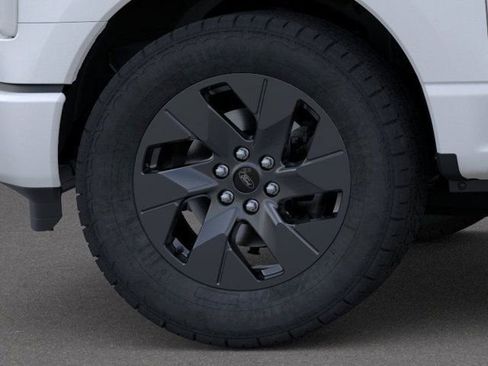 New 2025 Ford F150 Lightning Lariat w/ Max Trailer Tow Package image 19