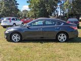 Used 2015 Nissan Altima 2.5 SV w/ Convenience Package image 6