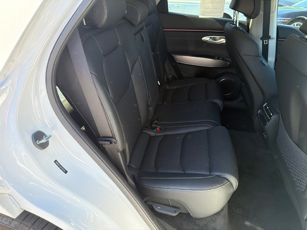 Used 2026 Genesis GV70 2.5T Select AWD/4WD image 18